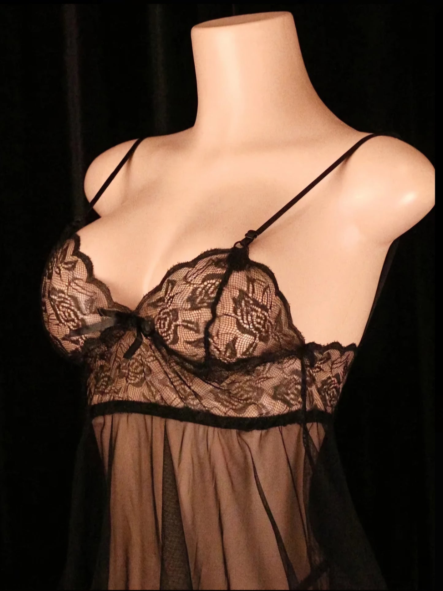 Midnight Lace & Mesh Babydoll Set – Sheer Mini Nightgown with Push-Up Detail & Matching Thong. One Size