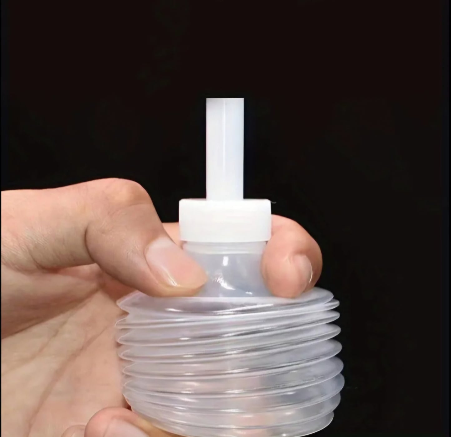 180ml Accordion-Style Travel Enema Bulb – Flexible Nozzle Personal Irrigator