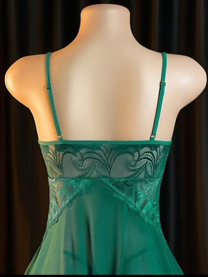 Elegant Emerald Green Lace & Mesh Babydoll Lingerie Nightgown – Size L