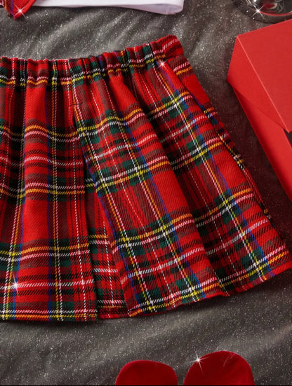 Playful Schoolgirl Lingerie Set – 4-Piece Plaid Role-Play Uniform with Halter Top & Necktie.  Size M.